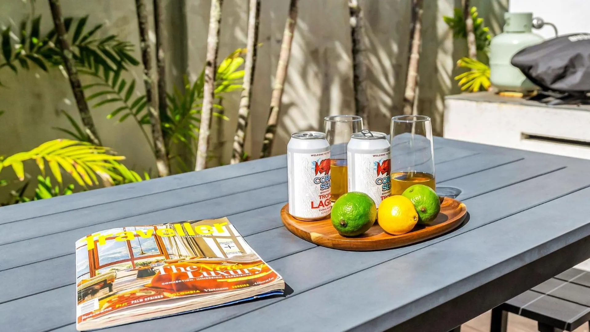 Belle Escapes Pura Palm Cove - Two Luxury Balinese Villas Semesterbostad