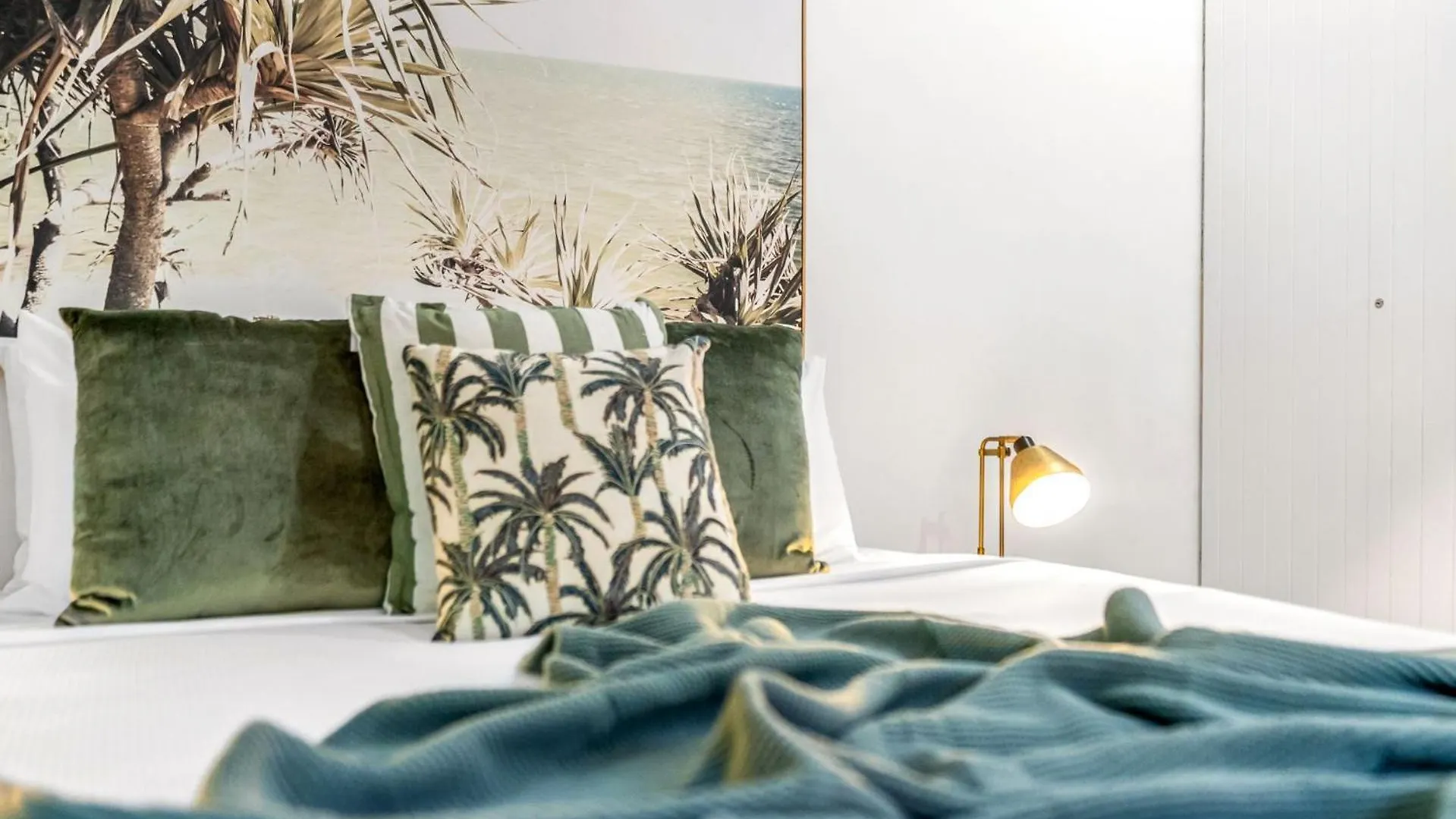 Semesterbostad Belle Escapes Pura Palm Cove - Two Luxury Balinese Villas