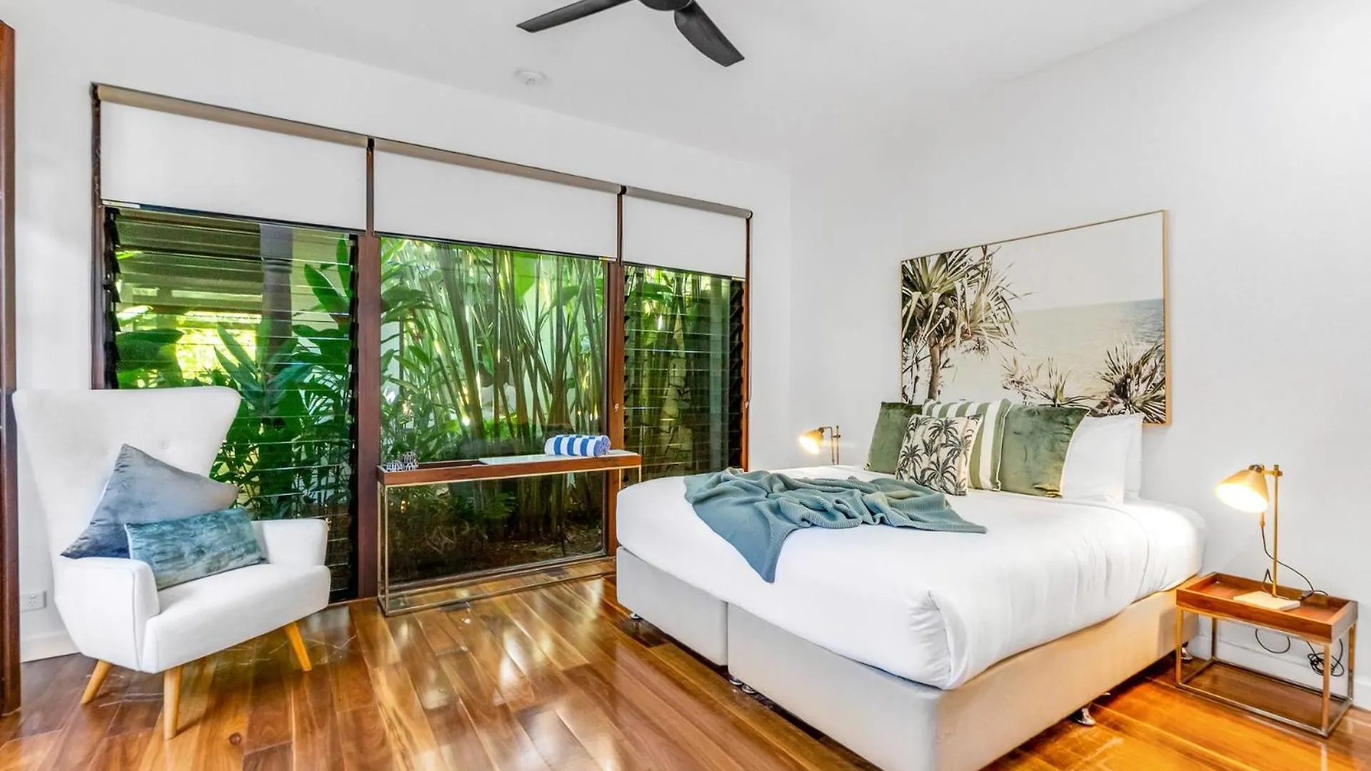 Belle Escapes Pura Palm Cove - Two Luxury Balinese Villas Semesterbostad