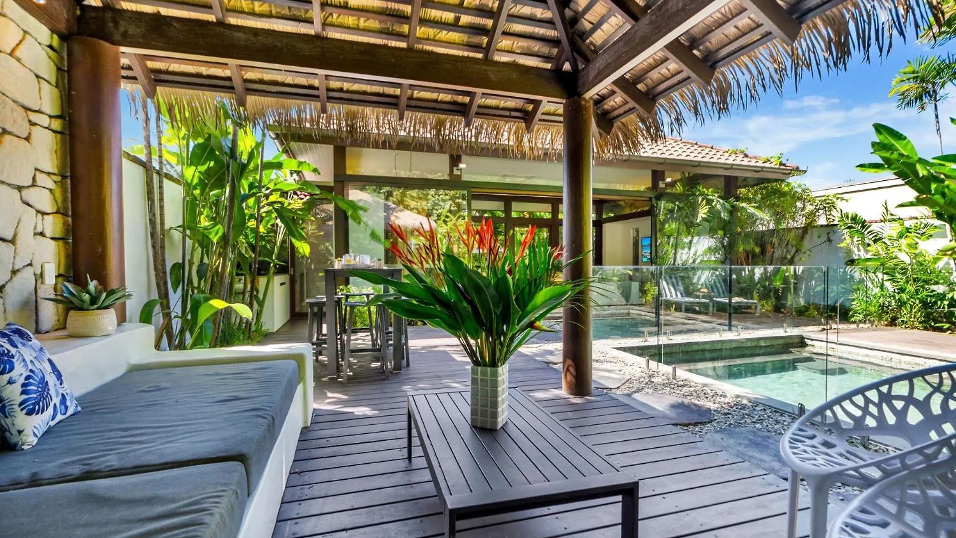 Belle Escapes Pura Palm Cove - Two Luxury Balinese Villas 0*,