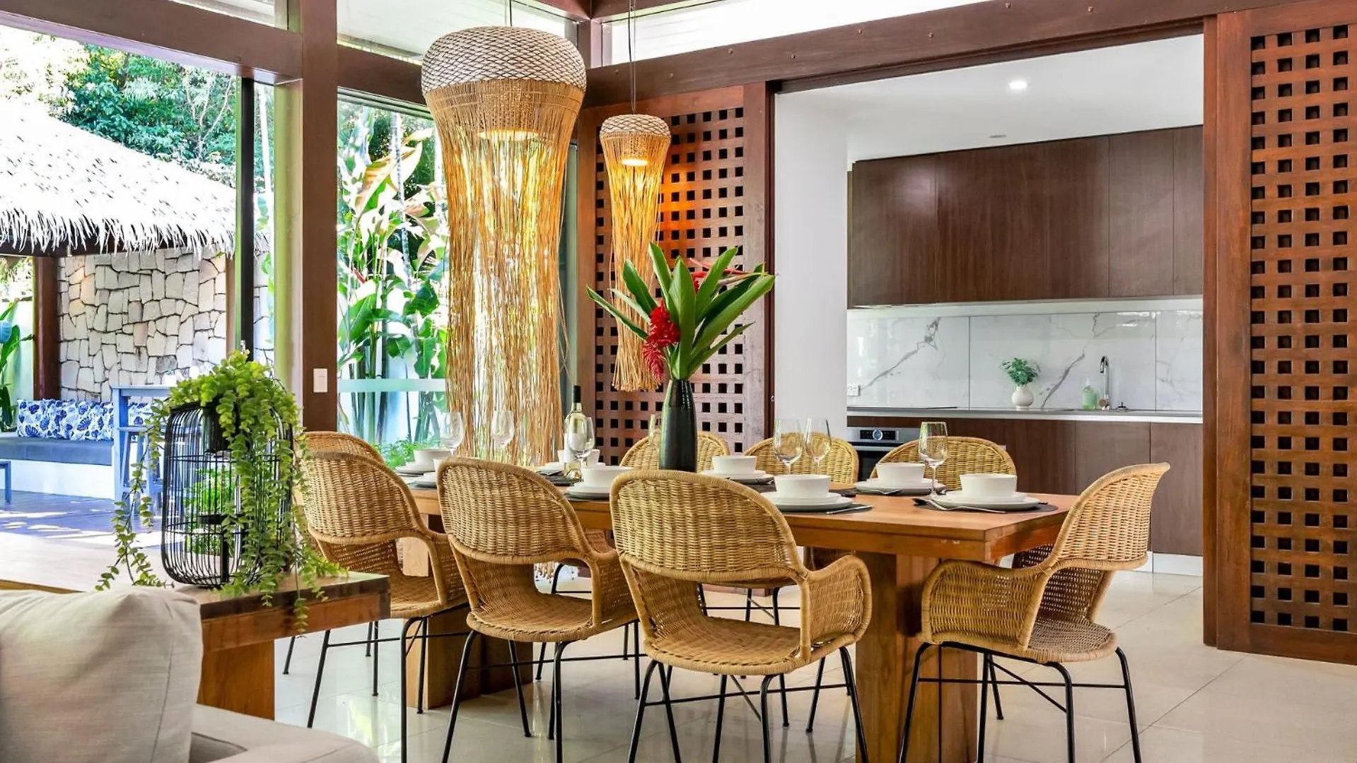 Semesterbostad Belle Escapes Pura Palm Cove - Two Luxury Balinese Villas